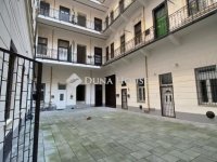 Eladó téglalakás, VI. kerületben 65.9 M Ft, 1 szobás