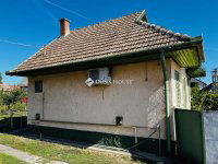 Eladó üzlethelyiség, Tápiószecsőn 29.9 M Ft