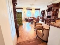 Eladó családi ház, Kecskeméten 199.9 M Ft, 8 szobás