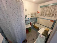 Eladó családi ház, Óbányán 49.999 M Ft, 4 szobás