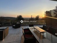 Eladó téglalakás, III. kerületben 353.99 M Ft, 4 szobás