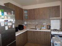 Eladó téglalakás, Pécsett 37.8 M Ft, 2 szobás