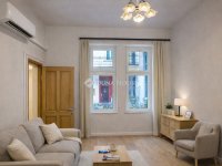 Eladó téglalakás, VI. kerületben 51.2 M Ft, 1 szobás