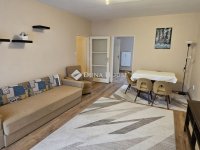 Eladó panellakás, Pécsett 43.5 M Ft, 2 szobás