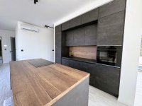 Eladó téglalakás, Balatonalmádiban 165 M Ft, 3 szobás