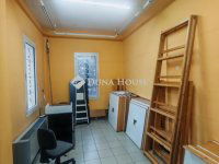 Eladó üzlethelyiség, Zalaegerszegen 13.5 M Ft