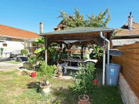 Eladó családi ház, XVII. kerületben 129.9 M Ft, 9 szobás