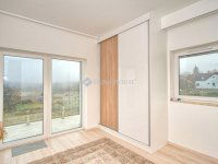 Eladó ikerház, Solymáron 223 M Ft, 4 szobás