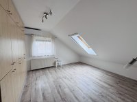 Eladó téglalakás, Pécsett 69.9 M Ft, 3 szobás