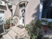 Eladó ikerház, III. kerületben 209 M Ft, 6+1 szobás