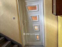 Eladó panellakás, Pécsett 64.9 M Ft, 2 szobás