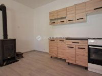 Eladó családi ház, Bakonyán 38.5 M Ft, 2 szobás