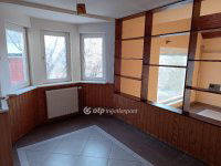 Eladó családi ház, Solymáron 189.9 M Ft, 6 szobás