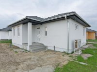 Eladó családi ház, Kecskeméten 86.9 M Ft, 4 szobás