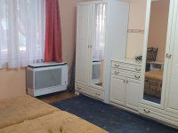 Kiadó téglalakás, albérlet