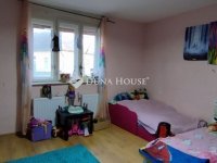 Eladó családi ház, Tápiószecsőn 59.9 M Ft, 6 szobás