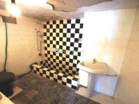 Eladó családi ház, Esztergomban 45 M Ft, 4 szobás