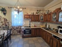 Eladó családi ház, Kecskeméten 89.9 M Ft, 4 szobás