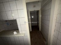 Eladó üzlethelyiség, Hódmezővásárhelyen 73.649 M Ft