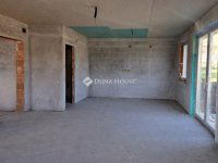 Eladó családi ház, Káván 69 M Ft, 4 szobás