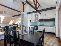 Kiadó téglalakás, albérlet, VI. kerületben 698 E Ft / hó