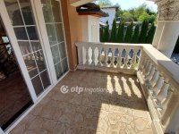 Eladó családi ház, III. kerületben 399 M Ft, 5 szobás