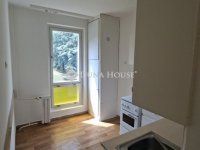 Eladó panellakás, Pécsett 45 M Ft, 2+1 szobás
