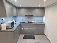 Kiadó téglalakás, albérlet