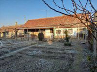 Eladó családi ház, Nagykőrösön 24 M Ft, 2 szobás