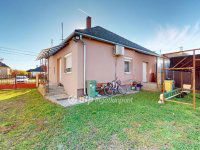 Eladó családi ház, Girincsen 17.9 M Ft, 2 szobás