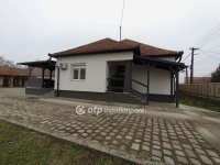 Eladó családi ház, Csányon 47.9 M Ft, 3 szobás