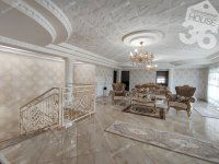 Eladó családi ház, Szolnokon 207.99 M Ft, 7 szobás