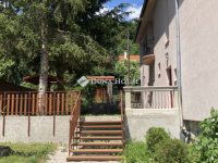 Eladó családi ház, Parádon 170 M Ft, 10 szobás