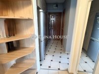 Eladó panellakás, Pécsett 54.9 M Ft, 3 szobás