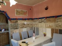 Eladó családi ház, Törtelen 39.9 M Ft, 3 szobás