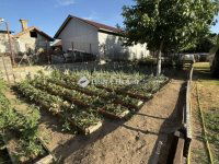 Eladó családi ház, Vecsésen 108 M Ft, 2 szobás