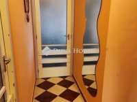 Eladó panellakás, Pécsett 45.5 M Ft, 3 szobás