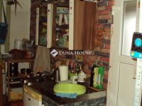 Eladó családi ház, Kőszárhegyen 14.5 M Ft, 1 szobás