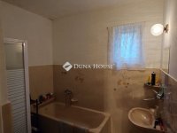 Eladó családi ház, Pilisen 89.5 M Ft, 4 szobás