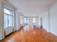 Eladó téglalakás, VII. kerületben 135 M Ft, 3 szobás