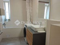 Eladó téglalakás, Pécsett 51.5 M Ft, 2 szobás