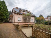 Eladó családi ház, II. kerületben 419 M Ft, 7 szobás