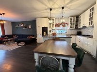 Eladó családi ház, XVI. kerületben 229.5 M Ft, 6 szobás