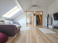 Eladó téglalakás, Sopronban 51.9 M Ft, 3+2 szobás