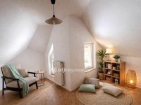 Eladó családi ház, Pécsett 379 M Ft, 5+1 szobás