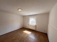 Eladó családi ház, Kaposváron 27.9 M Ft, 2 szobás