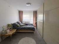 Eladó családi ház, Bakson 82 M Ft, 6 szobás