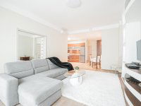 Kiadó téglalakás, albérlet, V. kerületben, Hild téren