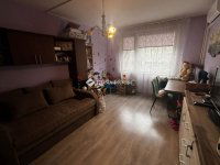 Eladó panellakás, Debrecenben 49.9 M Ft, 2 szobás