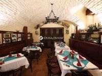 Eladó üzlethelyiség, VI. kerületben 123 M Ft